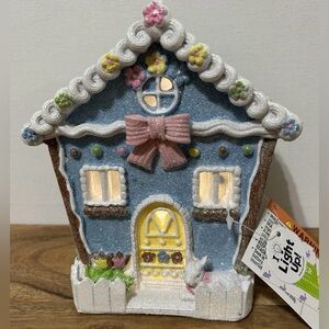 NEW Hobby Lobby Easter Gingerbread House Pastel Light Up Table Decor